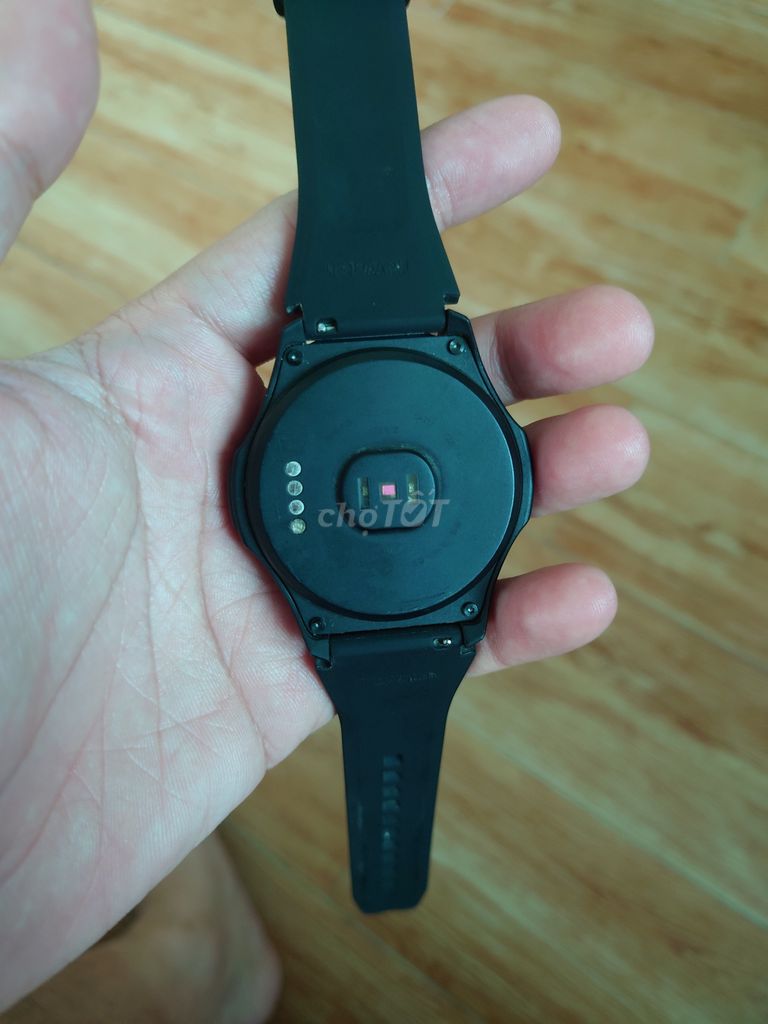 Đồng hồ Ticwatch S2 dùng tốt