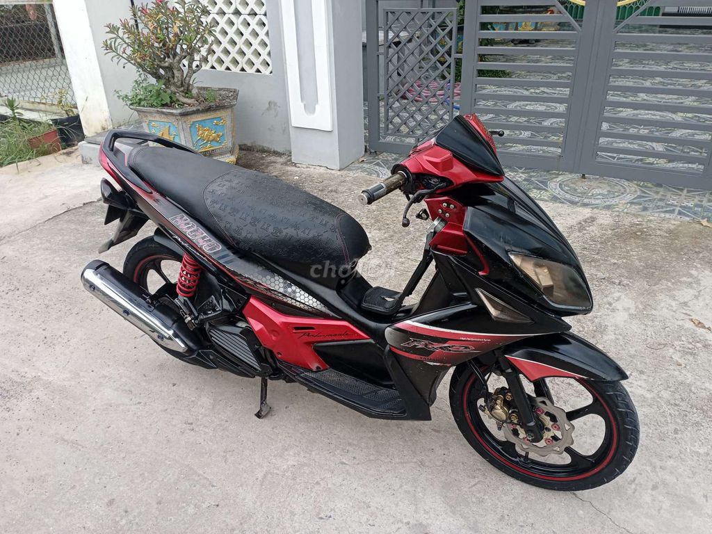 Yamaha Nouvo 4 máy móc êm ngon lành Giấy tờ đầy đũ. Mua bán Xe máy tại Huyện Củ Chi Tp Hồ Chí Minh được đăng bởi Yến Vy hình 2