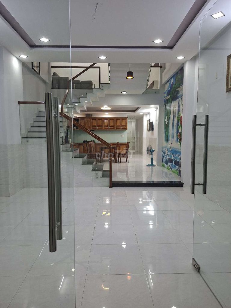 Rent · 4 bd · 100 м² · Quận Ngũ Hành Sơn, ул. Đường Đoàn Khuê