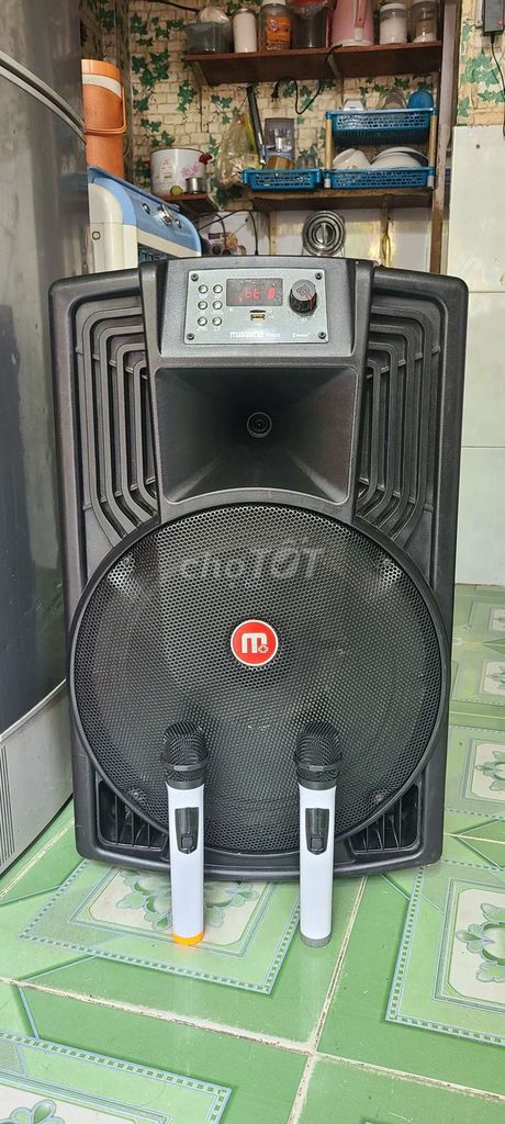 Loa kéo bass 40 + 2 micro mới bình mới hát rất hay