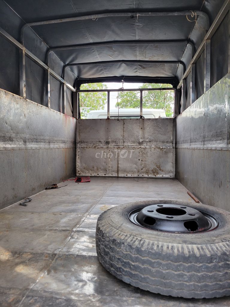 Xe tải ISUZU 2017 1T65 thùng 3M6 - Hỗ trợ trả góp. Mua bán Xe tải, xe ben tại Thành phố Thủ Đức Tp Hồ Chí Minh được đăng bởi Lâm Quốc Toàn hình 5