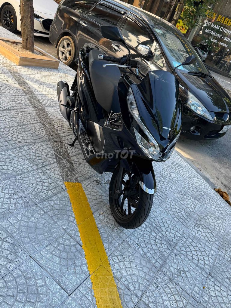 Honda PCX 2019 черный глянцевый смарт-ключ оформление номера