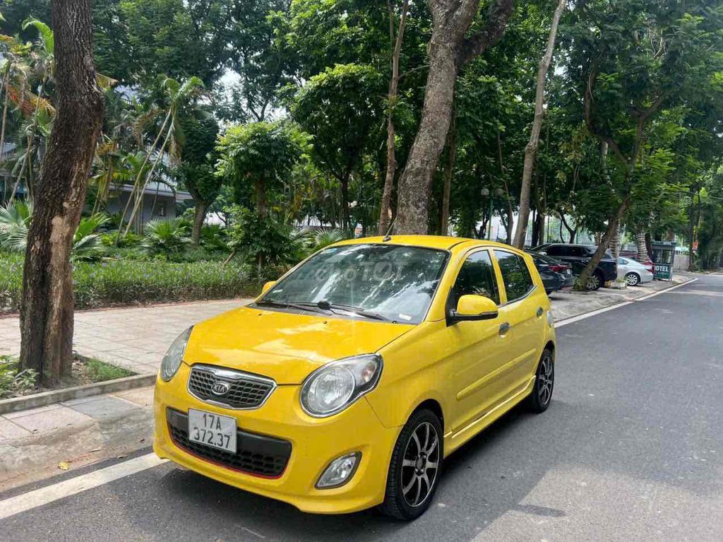 Kia Morning 2011 Số tự động Vàng. Mua bán Ô tô tại Quận Hoàng Mai Hà Nội được đăng bởi lê sơn hình 2