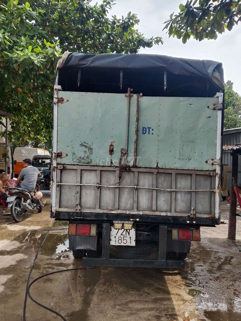 JAC tải 1t6 đời 2005 máy Isuzu. Mua bán Xe tải, xe ben tại Huyện Hóc Môn Tp Hồ Chí Minh được đăng bởi Hiệp hình 5