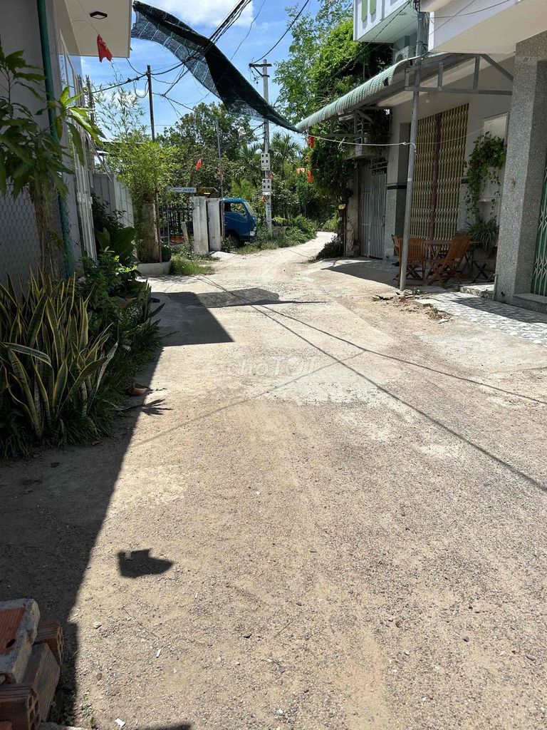 1.05 tỷ đất phường trần quang diệu, tp quy nhơn, 48m2 hẻm ô tô 1.05 tỷ đất phường trần quang diệu, tp quy nhơn, 48m2 hẻm ô tô