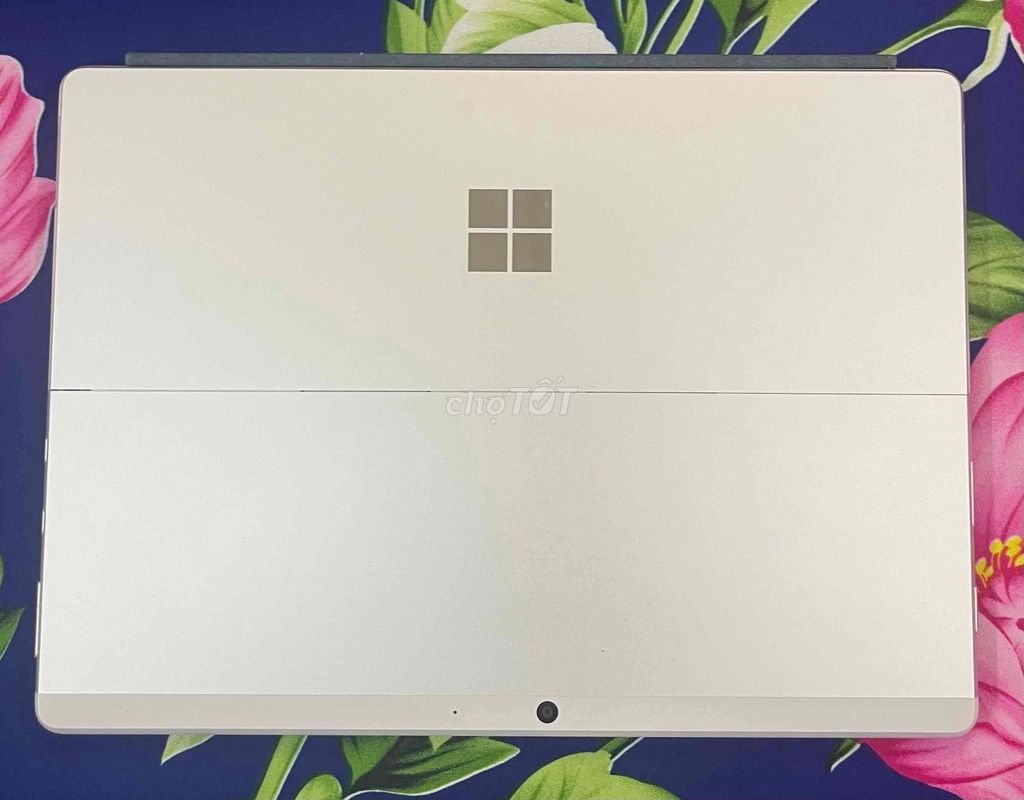 Microsoft Surface Pro X SQ2 16GB/512GB 13 inch Bạc. Mua bán Laptop tại Quận 3 Tp Hồ Chí Minh được đăng bởi Long Nguyễn hình 1