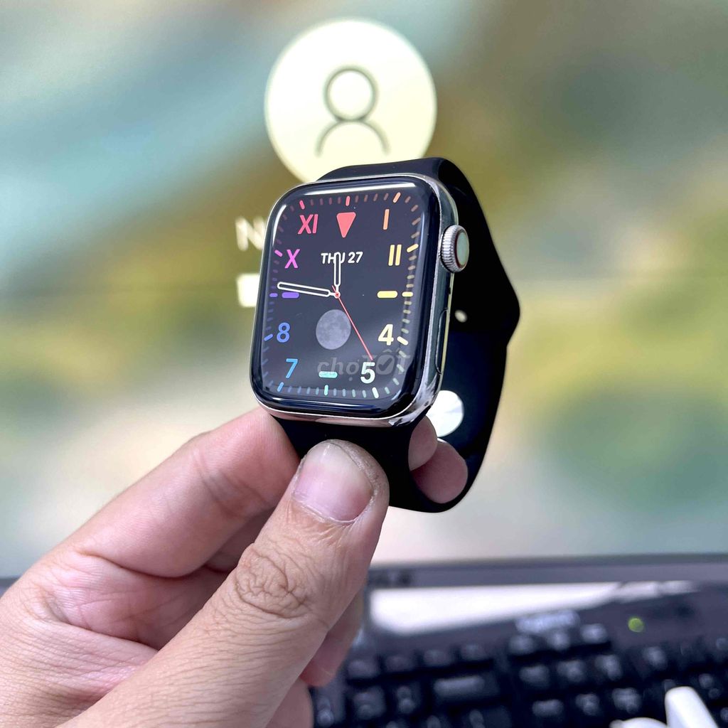 Apple Watch Series 4 THÉP BẠC LTE 44mm 99%