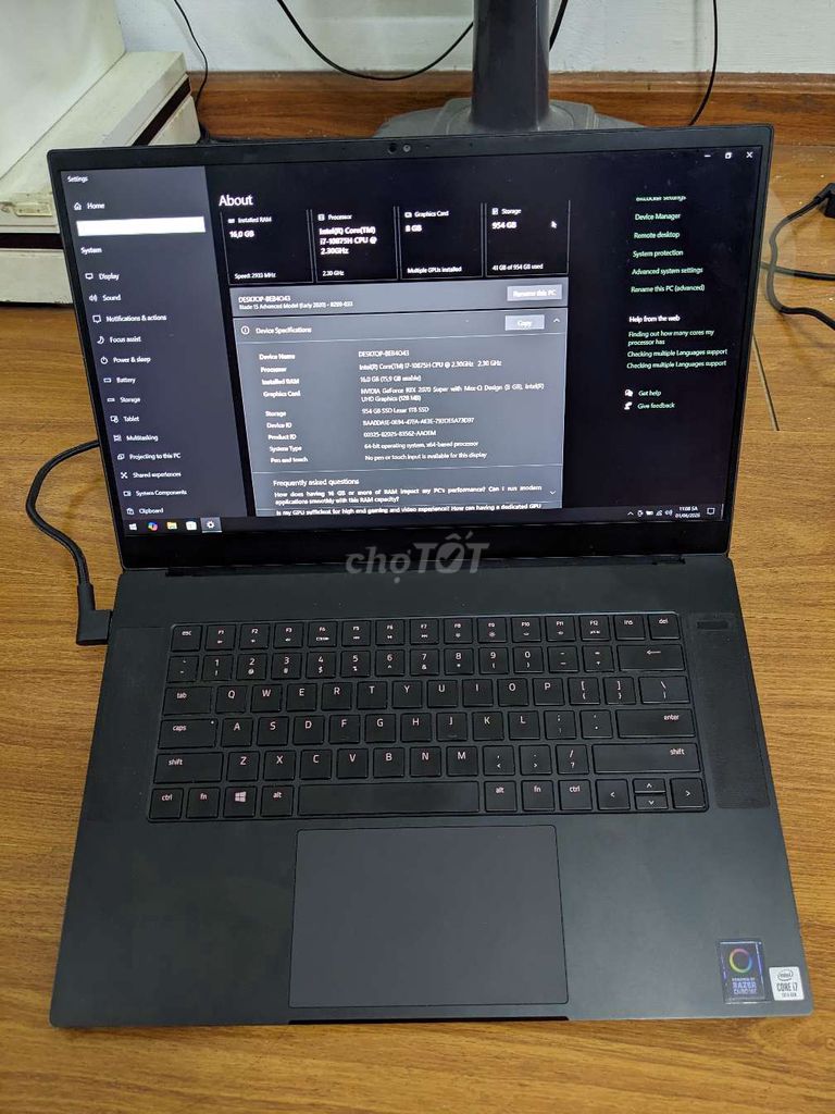 Razer Blade 15 i7-10875H 16GB/1TB/RTX2070. Mua bán Laptop tại Quận Thanh Xuân Hà Nội được đăng bởi OM hình 1