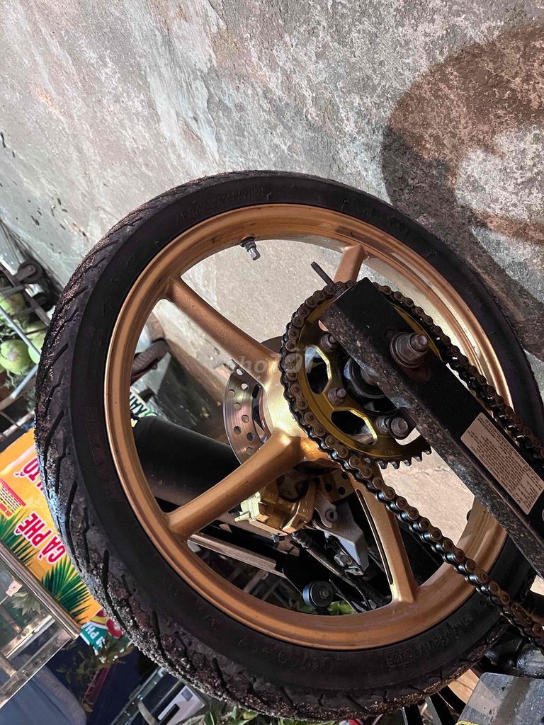 Tui cần giao lưu bánh zin ex150. Mua bán Phụ tùng xe tại Thành phố Dĩ An Bình Dương được đăng bởi Trung Nguyen hình 2