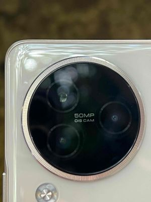 Xiaomi CIVI 3 12GB/512GB, like new, full zin