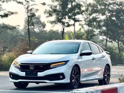 Honda Civic 2021 RS 47.000 km. Mua bán Ô tô tại Quận Cầu Giấy Hà Nội được đăng bởi Mật Ong