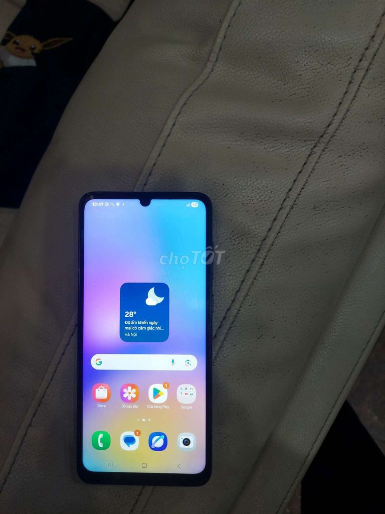 Samsung A05 4GB/128GB Nứt kính nhẹ. Mua bán Điện thoại tại Quận Liên Chiểu Đà Nẵng được đăng bởi Nguyễn Văn Việt hình 1