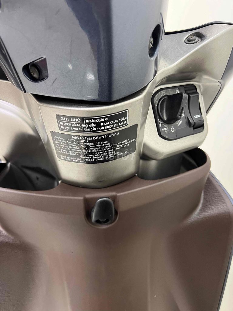 bán vision 2019. khoá ga.. Mua bán Xe máy tại Quận Cẩm Lệ Đà Nẵng được đăng bởi THẮNG MUA BÁN XE MÁY hình 5