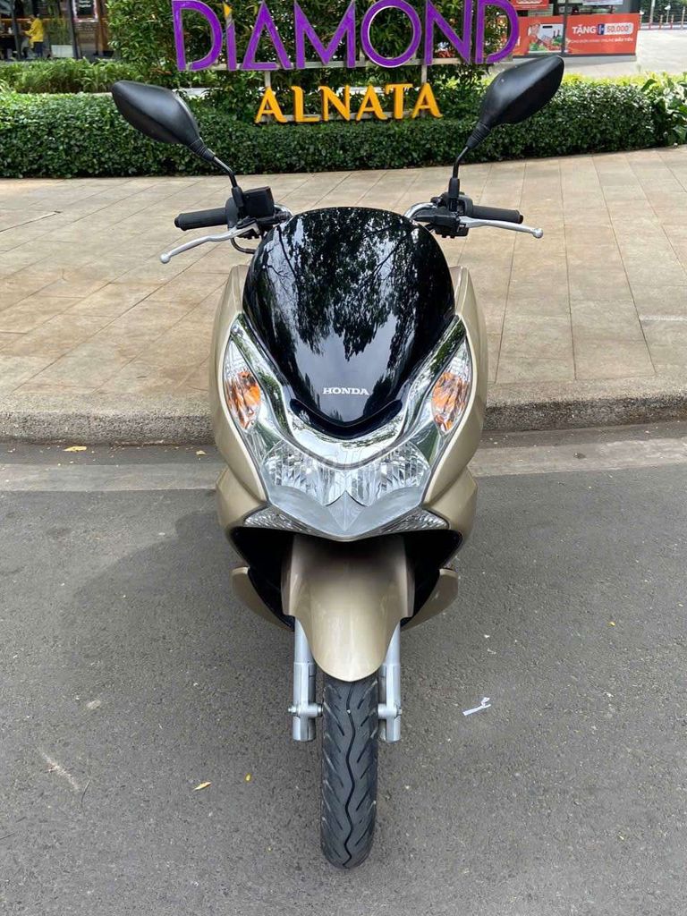 Xe honda PCX Thái nhập xe zin đẹp NVX,SH,airblade. Mua bán Xe máy tại Quận Tân Phú Tp Hồ Chí Minh được đăng bởi phong hình 2
