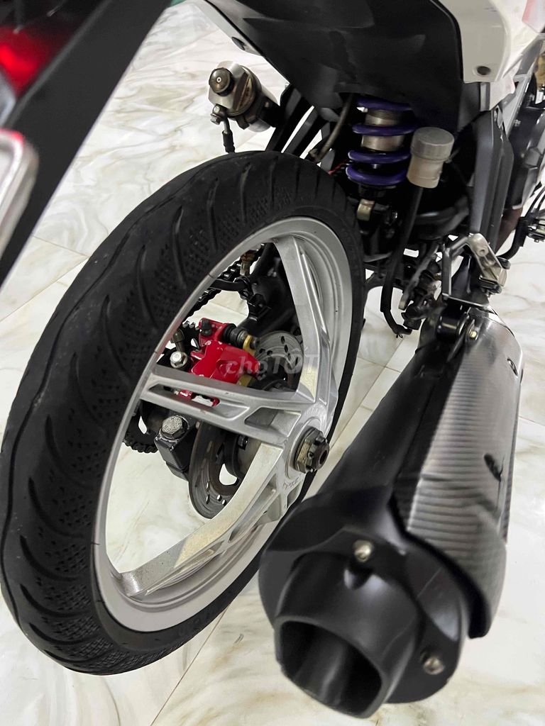 xe zin đồ chơi xịn mà vẫn gọn chất. Mua bán Xe máy tại Thị xã Bến Cát Bình Dương được đăng bởi xe máy tý nị 393 hình 3