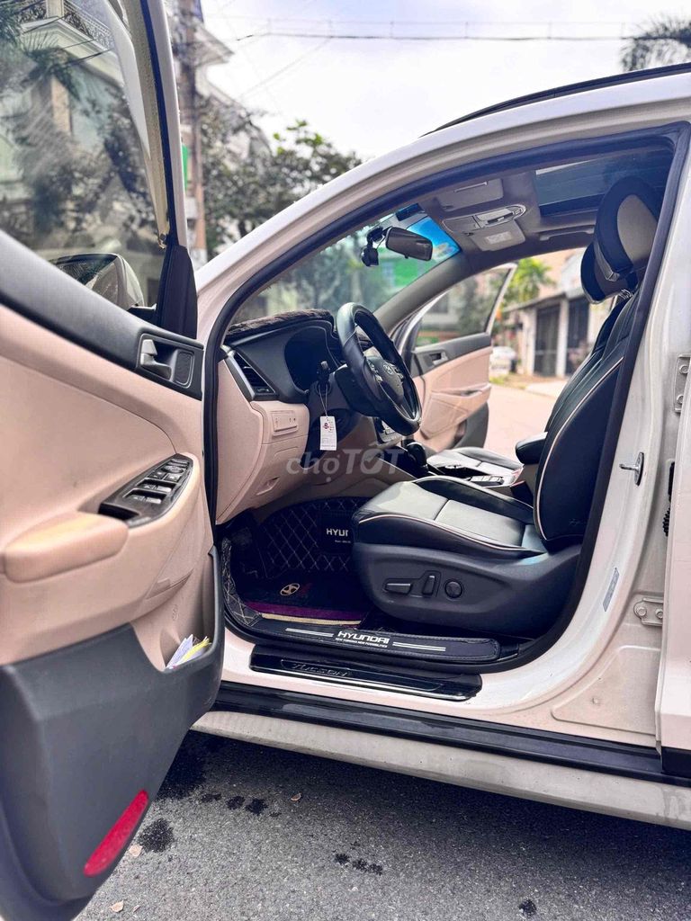 Tucson 2018 bản máy dầu rất hiếm, siêu đẹp. Mua bán Ô tô tại Quận Gò Vấp Tp Hồ Chí Minh được đăng bởi Ms Thư  hình 13