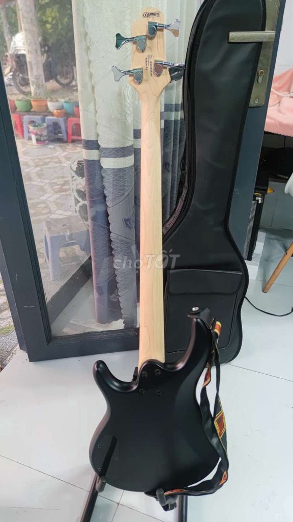 GUITAR BASS CORT