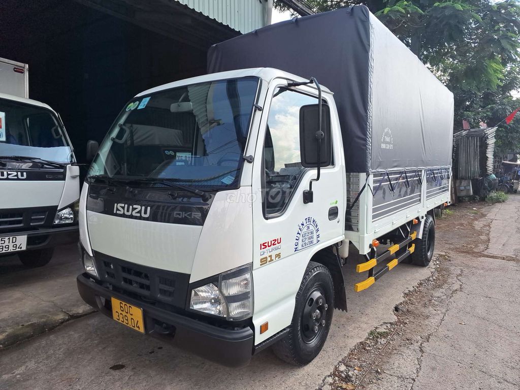 Isuzu 1t99-2017 ga cơ xe tuyệt đẹp thùng dài 4m36