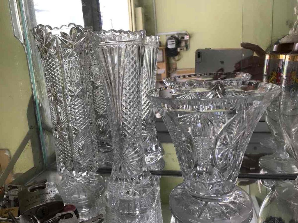 bình hoa fa lê nhật. Mua bán Cây cảnh, đồ trang trí tại Quận 3 Tp Hồ Chí Minh được đăng bởi Thanh hình 1