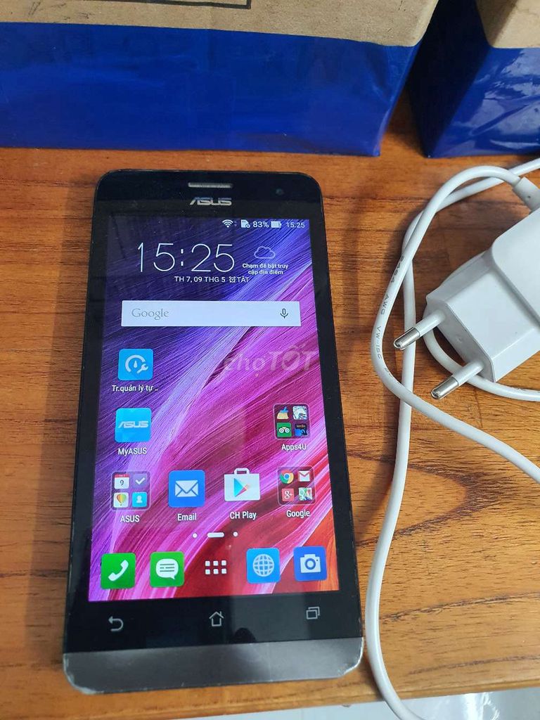 Asus ZenFone 5 nghe gọi. Mua bán Điện thoại tại Quận 8 Tp Hồ Chí Minh được đăng bởi Huỳnh Khang hình 1
