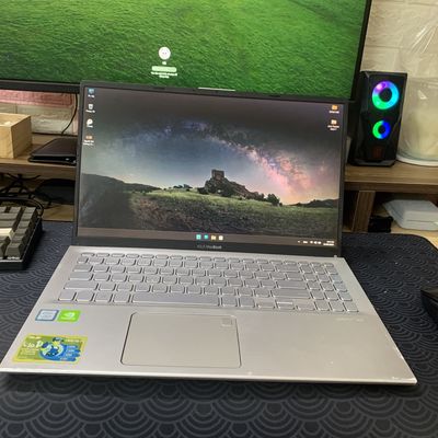 Laptop ASUS VIVOBOOK 15.6" FullHD core i5 SSD 512G. Mua bán Laptop tại Quận Tân Phú Tp Hồ Chí Minh được đăng bởi Dương Nguyễn
