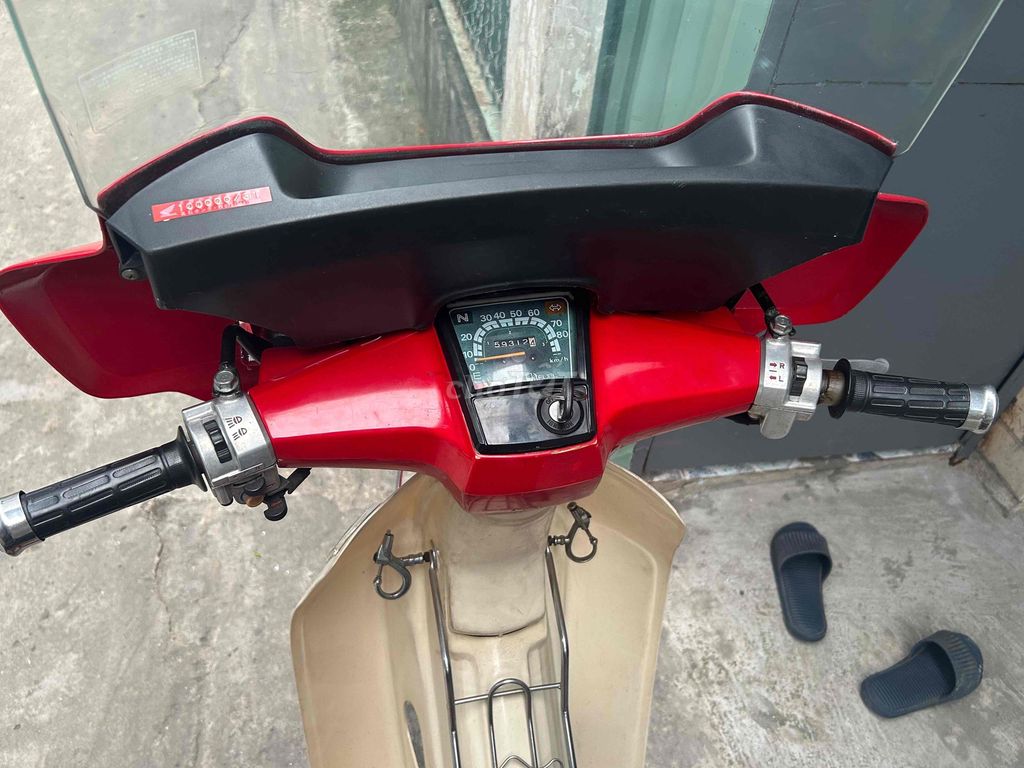 DD, sườn Sơn zin cực đẹp, máy nguyên zin.chính chủ. Mua bán Xe máy tại Huyện Hóc Môn Tp Hồ Chí Minh được đăng bởi Nguyễn Phước hình 4