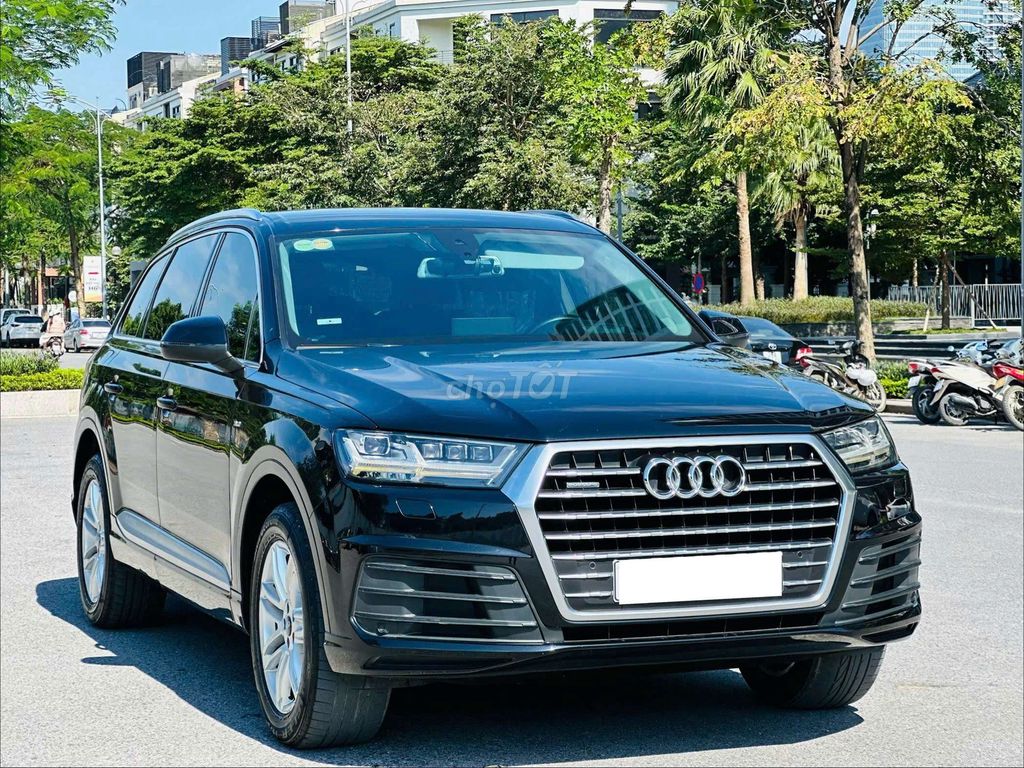 Audi Q7 2018 Sline Đen 5.2 v miles. Mua bán Ô tô tại Quận Bắc Từ Liêm Hà Nội được đăng bởi Phạm Bá Hướng hình 2