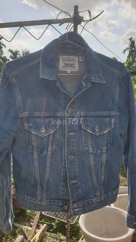 Áo khoác jeans Levis Unisex Jean. Mua bán Quần áo tại Huyện Kế Sách Sóc Trăng được đăng bởi đồng hồ 2hand hình 1