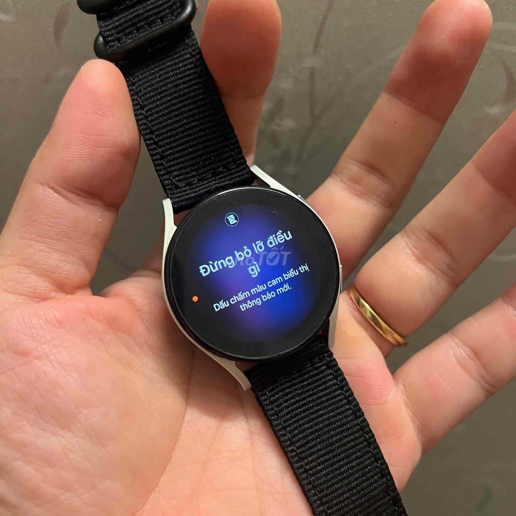 Galaxy Watch 5 size 40 đẹp keng, pin tốt