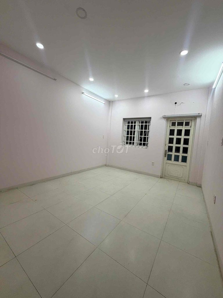 🏢  NGUYÊN CĂN 3 LẦU HẺM XE TẢI 125 NGUYỄN VĂN THƯƠNG (D1) - VÕ OANH (D