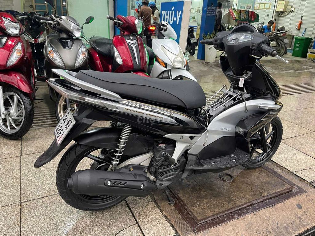 Honda Air Blade FI 2010 Черно-серебристый
