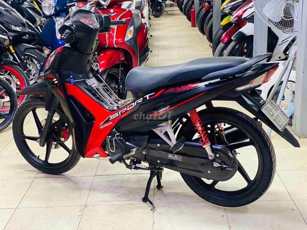 XE MÁY THỊNH PHÁT - WAVE RSX FI ĐỎ ĐEN V.ĐÚC LƯỚT. Mua bán Xe máy tại Quận Bắc Từ Liêm Hà Nội được đăng bởi XE MÁY THỊNH PHÁT XE LƯỚT GIÁ RẺ hình 4