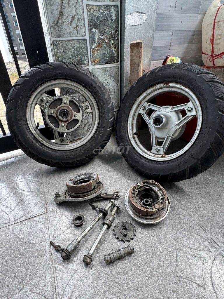 Bánh xe máy Honda Chaly 84 mới. Mua bán Phụ tùng xe tại Thành phố Mỹ Tho Tiền Giang được đăng bởi Cậu Bé Tóc Xoăn hình 5