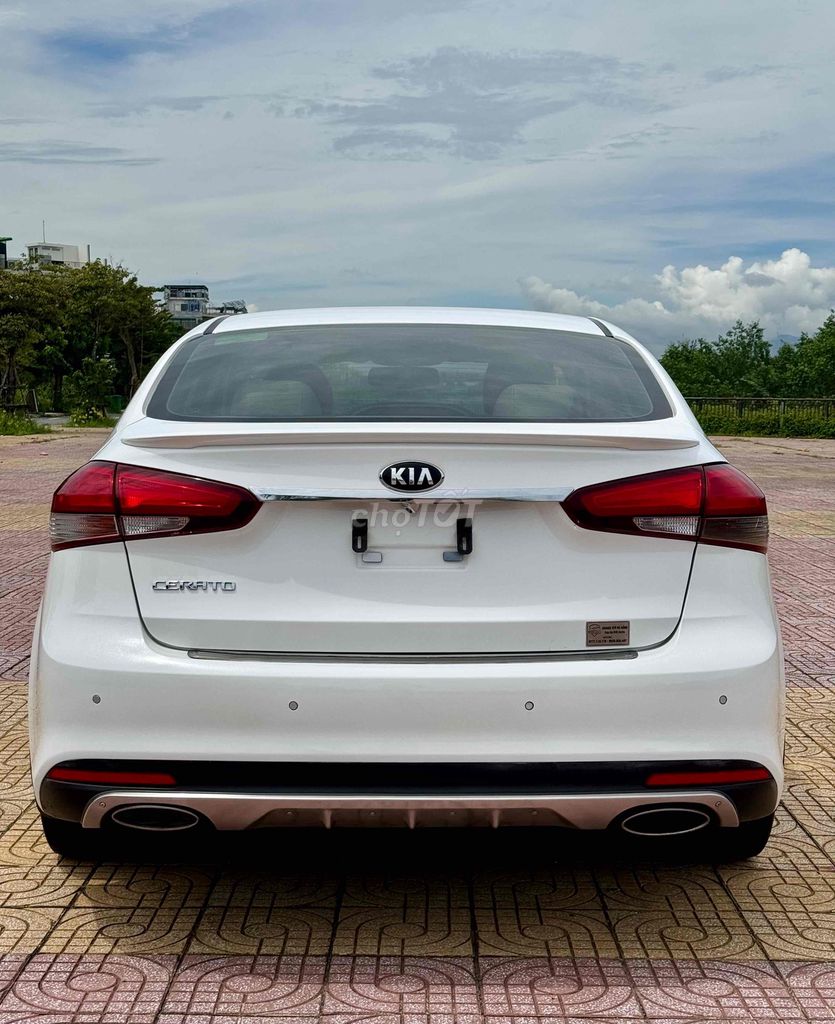 Kia Cerato 2018 1.6 AT Luxury - 81000 km. Mua bán Ô tô tại Quận Cẩm Lệ Đà Nẵng được đăng bởi nguyễn văn khoa hình 8
