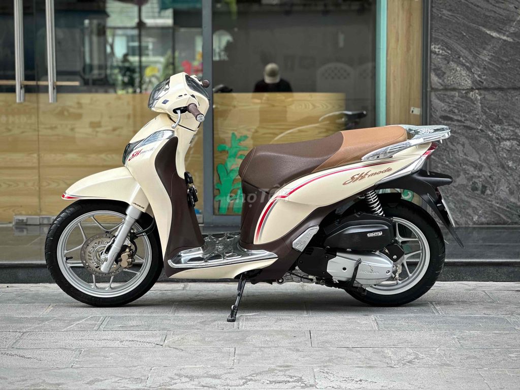 Honda Shmode phanh abs cao cấp Rất Mới 29E2. Mua bán Xe máy tại Quận Ba Đình Hà Nội được đăng bởi Xe Máy Nam Thi hình 7