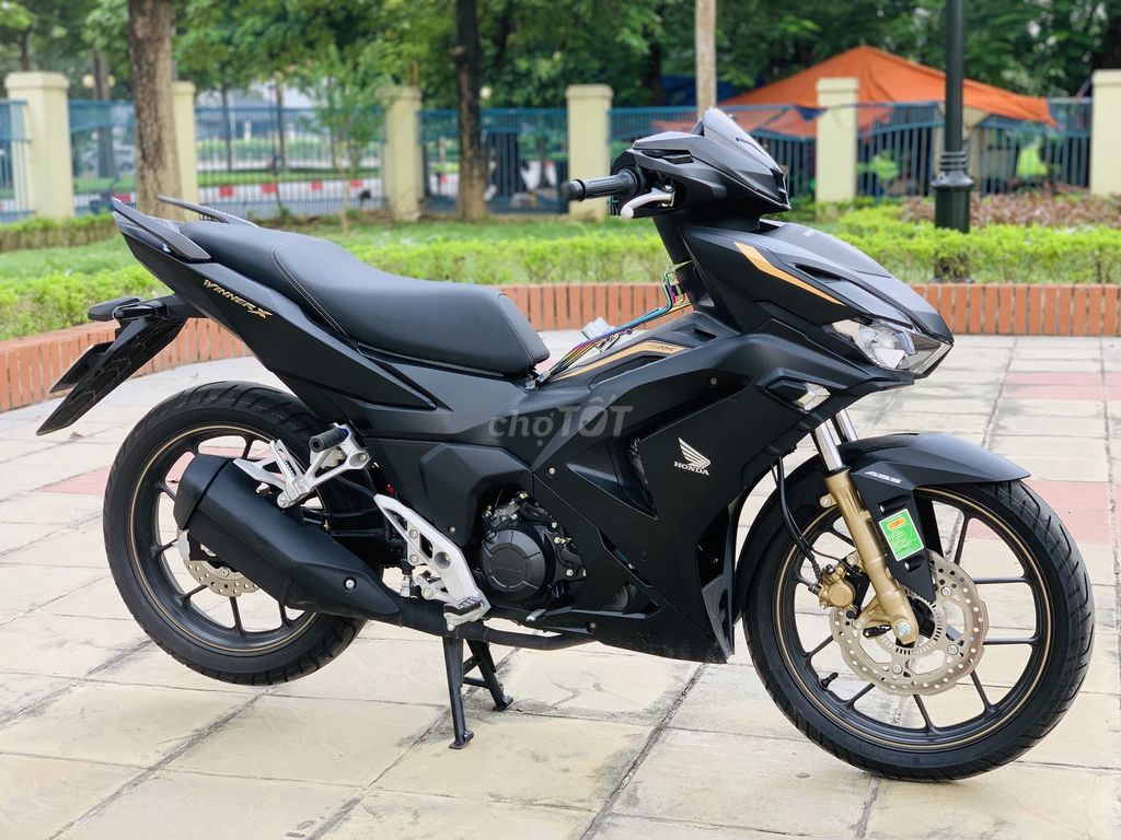 HONDA WINNER X V3150 ABS CHÍNH CHỦ NGUYÊN ZIN 2024. Mua bán Xe máy tại Quận Nam Từ Liêm Hà Nội được đăng bởi thanh tâm hình 5