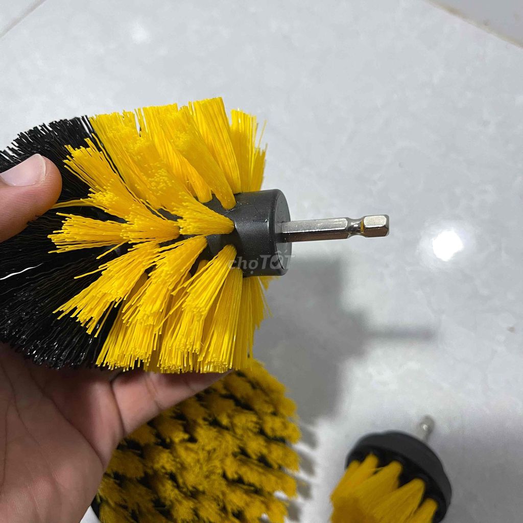 3 cục chà bàn chái gắn máy khoan pin. còn mới. Mua bán Thiết bị vệ sinh, nhà tắm tại Thành phố Vĩnh Long Vĩnh Long được đăng bởi Cá Sặc hình 1