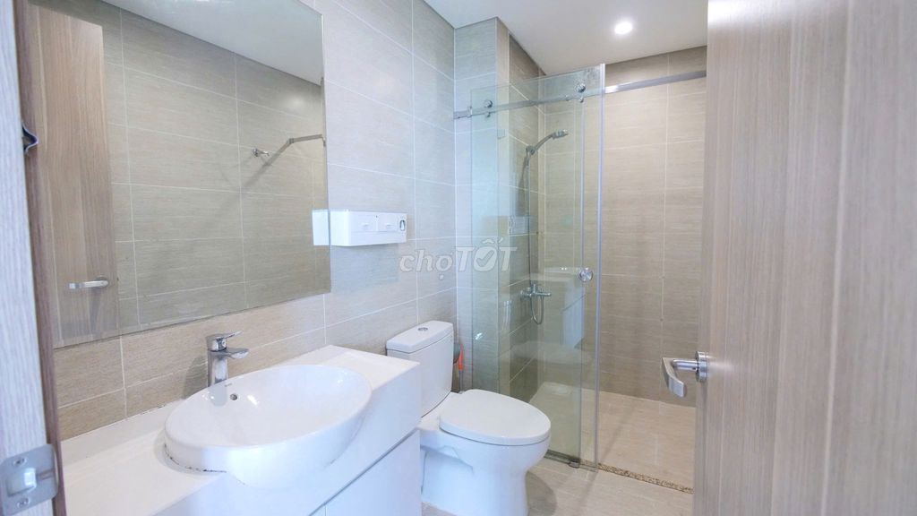 Chính chủ bán căn 2PN+ 69m2 siêu thoáng, full nội thất xịn giá 3.2 tỷ