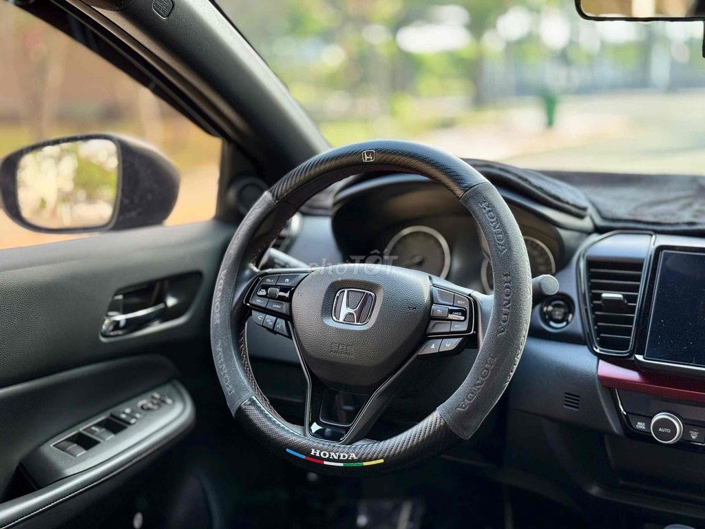 Honda City 2024 RS 1.5 AT - 7200 km. Mua bán Ô tô tại Thành phố Thủ Dầu Một Bình Dương được đăng bởi Trần Đình Sáng hình 15