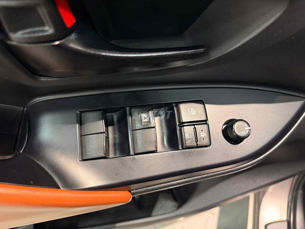 Toyota Innova E 2022 xe đẹp chính hãng. Mua bán Ô tô tại Quận Nam Từ Liêm Hà Nội được đăng bởi Đại lý Toyota Mỹ Đình hình 5