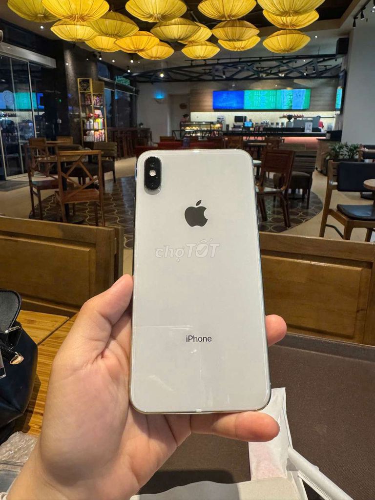 Apple iPhone XS Max 64GB Trắng. Mua bán Điện thoại tại Quận Tây Hồ Hà Nội được đăng bởi Thuuu hình 1