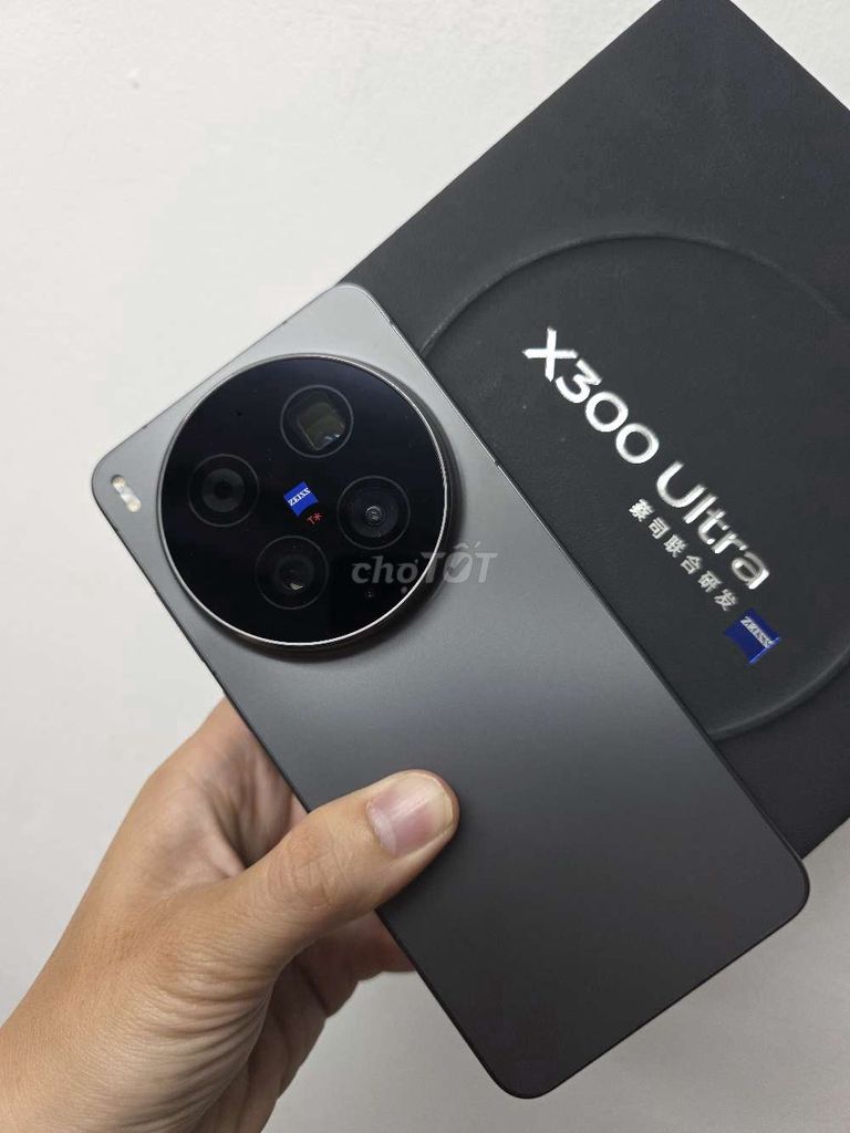 Vivo X300 Ultra 12G/256GB Fullbox. Mua bán Điện thoại tại Quận 6 Tp Hồ Chí Minh được đăng bởi Nguyễn Quân hình 1