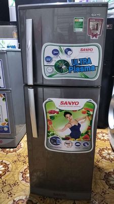 Tủ lạnh Sanyo 205l còn nguyên zin