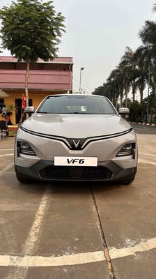VinFast VF6 Eco Xám 2026 - Sẵn Đủ Màu - Nhận Ngay