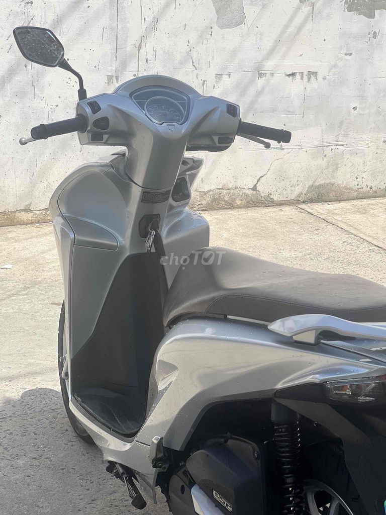 Honda Vision 2023 Серебристый