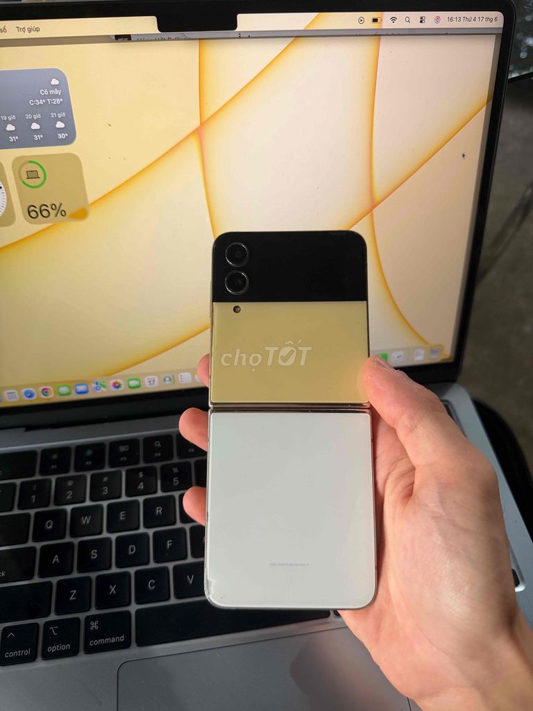 Samsung Z Flip 4 256GB. Mua bán Điện thoại tại Quận Hà Đông Hà Nội được đăng bởi Nguyễn Nam hình 1