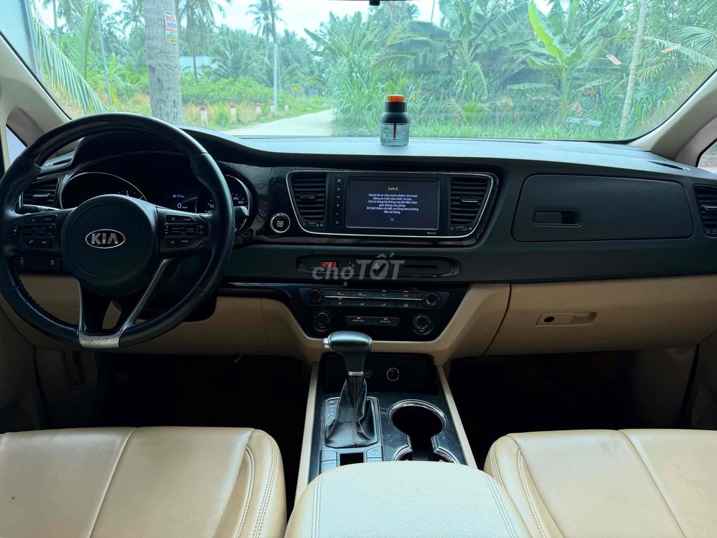 Kia Sedona 2020 2.2 DAT Deluxe - 300000 km. Mua bán Ô tô tại Thành phố Mỹ Tho Tiền Giang được đăng bởi Minh Nhựt hình 8