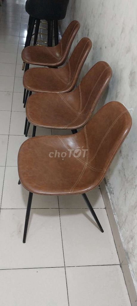 Ghế ăn ghế cà phê Da PU chân sắt đẹp như hình . Mua bán Bàn ghế tại Huyện Bình Chánh Tp Hồ Chí Minh được đăng bởi Trần Đạt Phát hình 1
