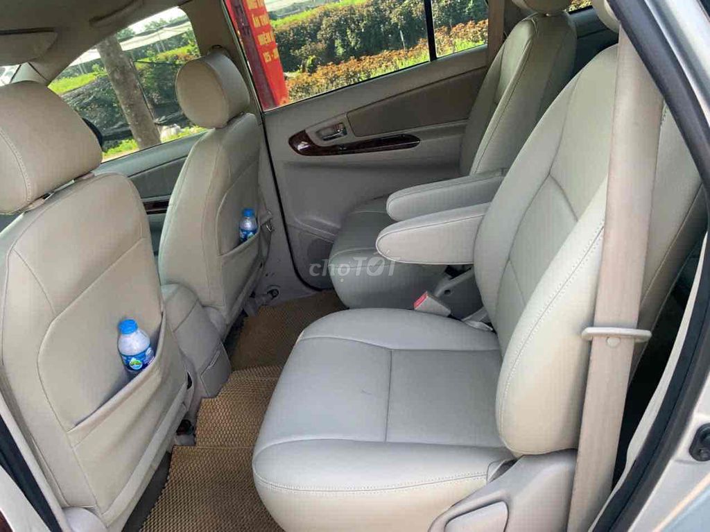 Toyota Innova 2014 2.0V - 130000 km. Mua bán Ô tô tại Quận Bắc Từ Liêm Hà Nội được đăng bởi Nguyễn Văn Cường hình 9