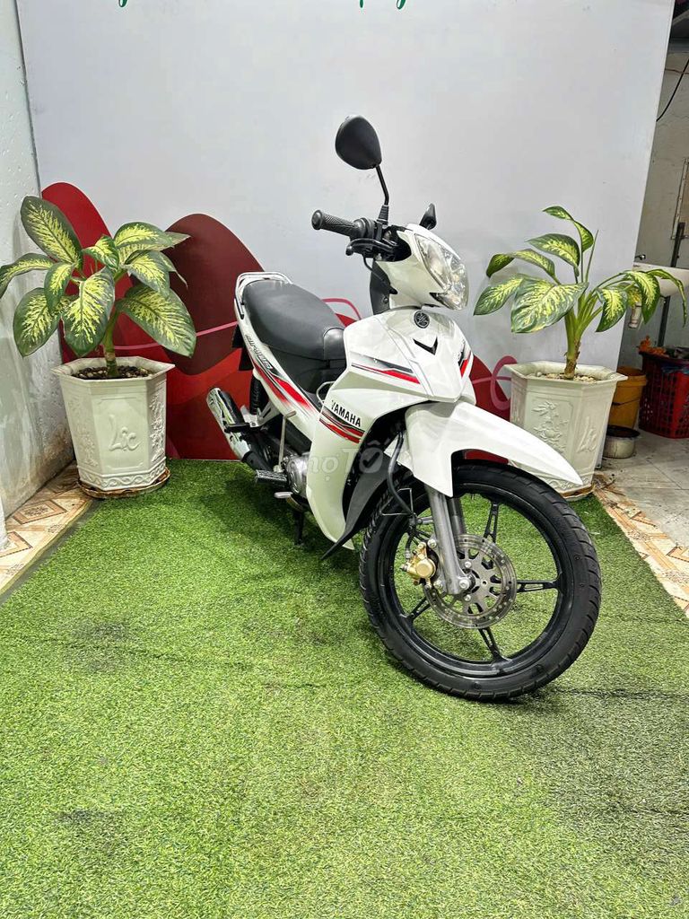 Yamaha Sirius màu Trắng. Mua bán Xe máy tại Thị xã Phú Mỹ Bà Rịa - Vũng Tàu được đăng bởi Lê  Thanh Hải  hình 2
